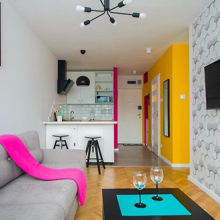 דירות ורשה Cozy Studio Next To Central Station מראה חיצוני תמונה