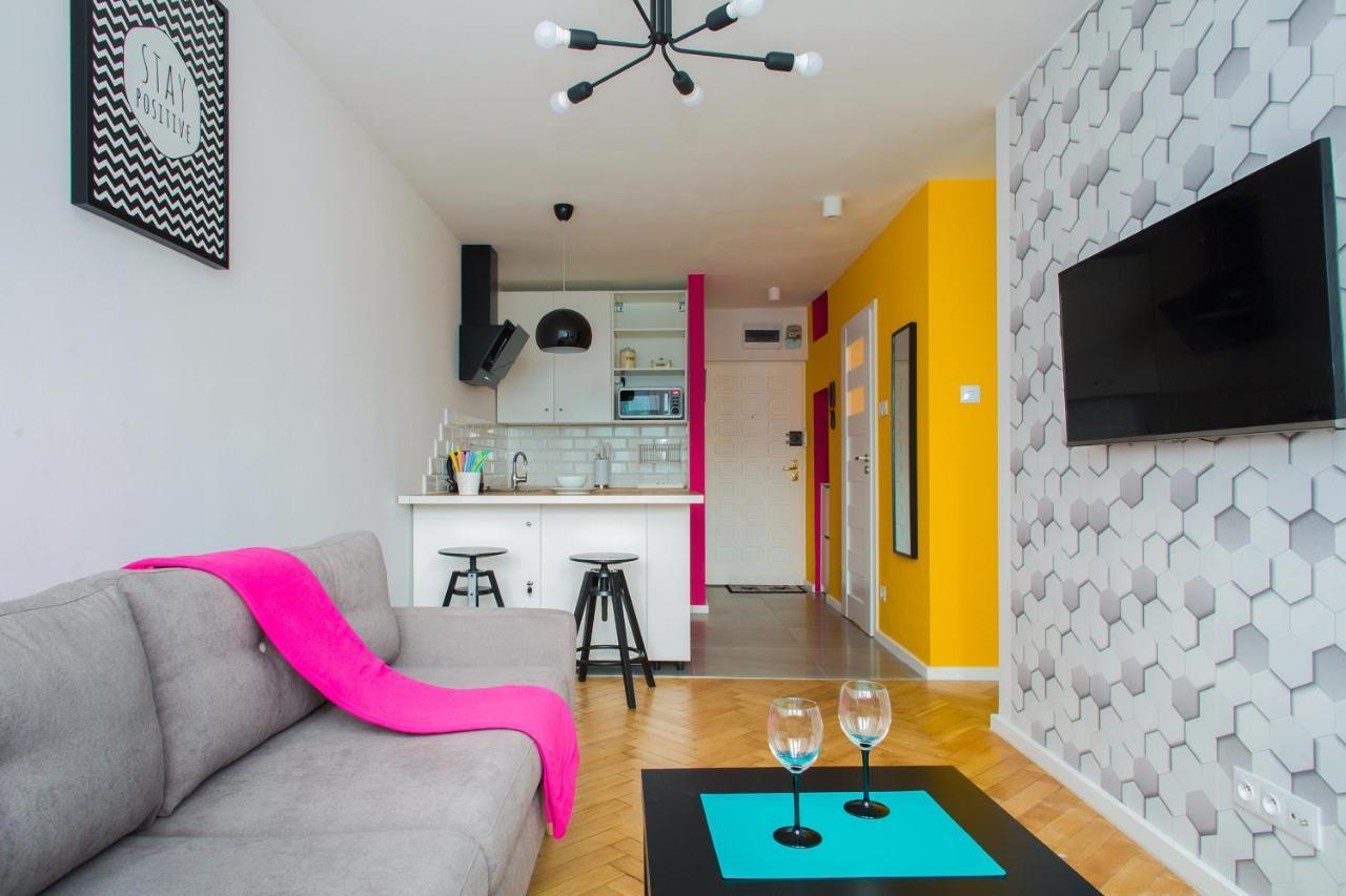 דירות ורשה Cozy Studio Next To Central Station מראה חיצוני תמונה